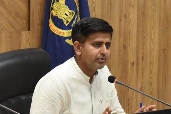 जालंधर में बाढ़ का कोई खतरा नहीं, डिप्टी कमिश्नर ने लोगों से अफवाहों पर ध्यान न देने की अपील की