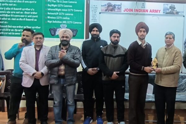 ਸਕੂਲ ਆਫ ਐਮੀਨੈਸ ਲਾਡੋਵਾਲੀ ਰੋਡ ਜਲੰਧਰ ਦੇ ਐਨ.ਐਸ. ਐਸ. ਯੂਨਿਟ ਅਤੇ ਮਾਈ ਭਾਰਤ ਜਲੰਧਰ ਨੇ ਕਰਵਾਇਆ ਨਸ਼ਿਆਂ ਵਿਰੁੱਧ ਸਮਾਰੋਹ